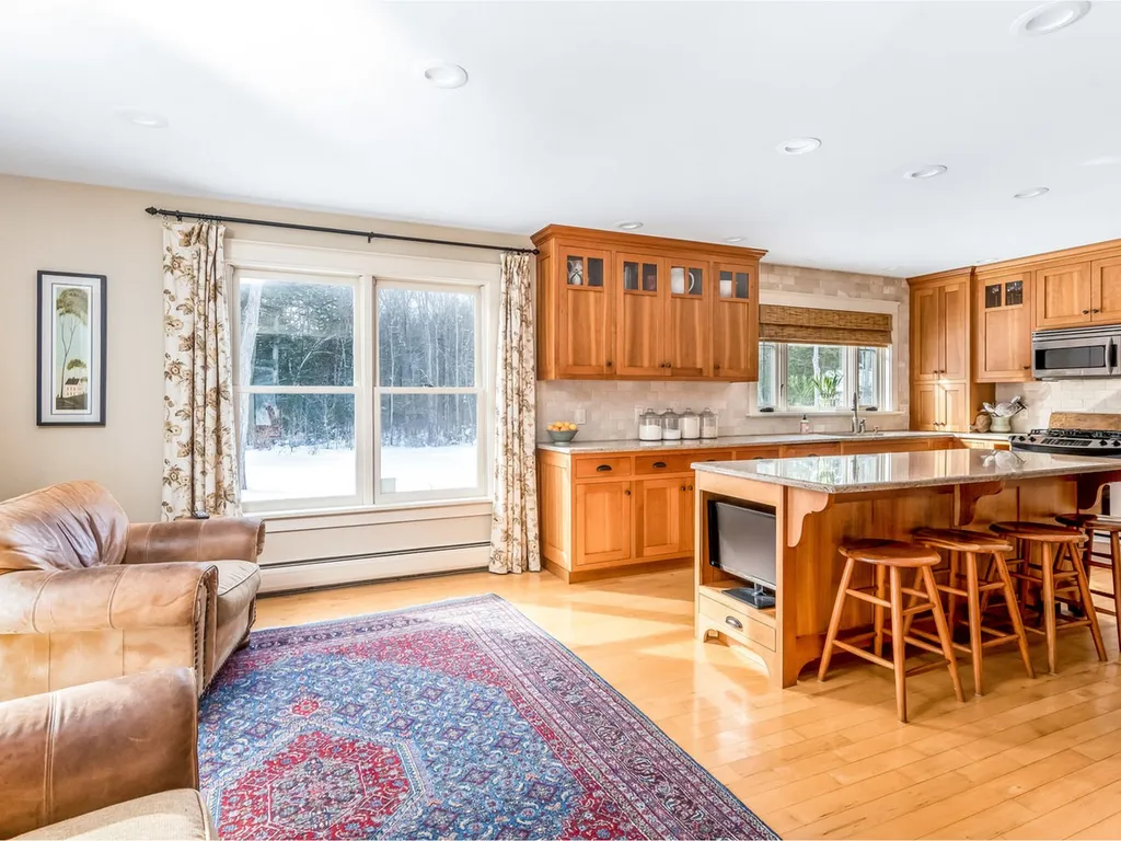 483 Isham Road Hinesburg VT 05461