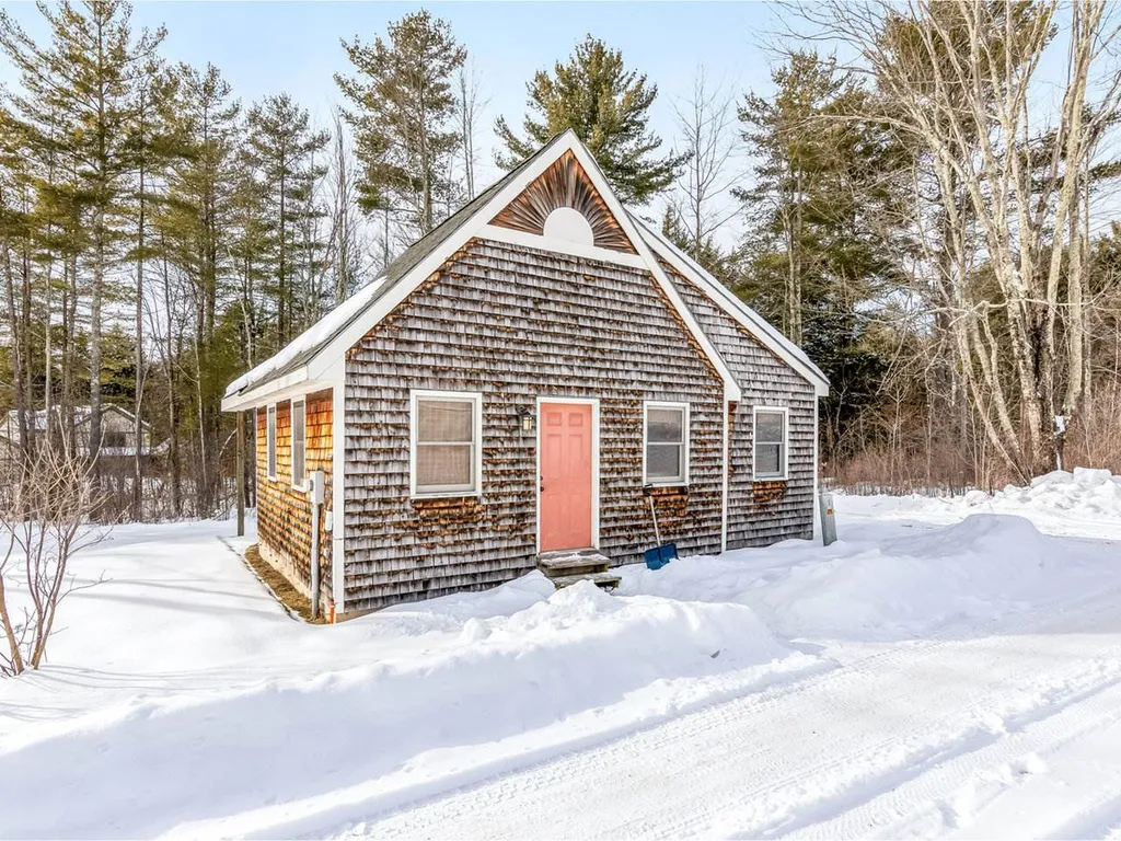 483 Isham Road Hinesburg VT 05461