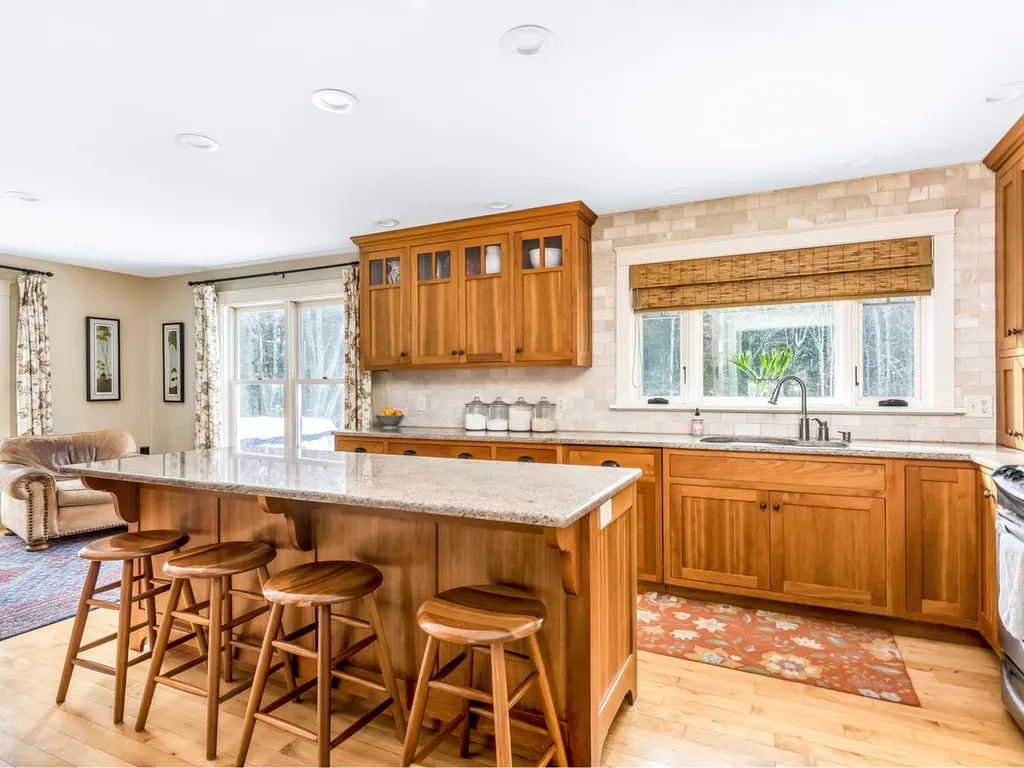 483 Isham Road Hinesburg VT 05461