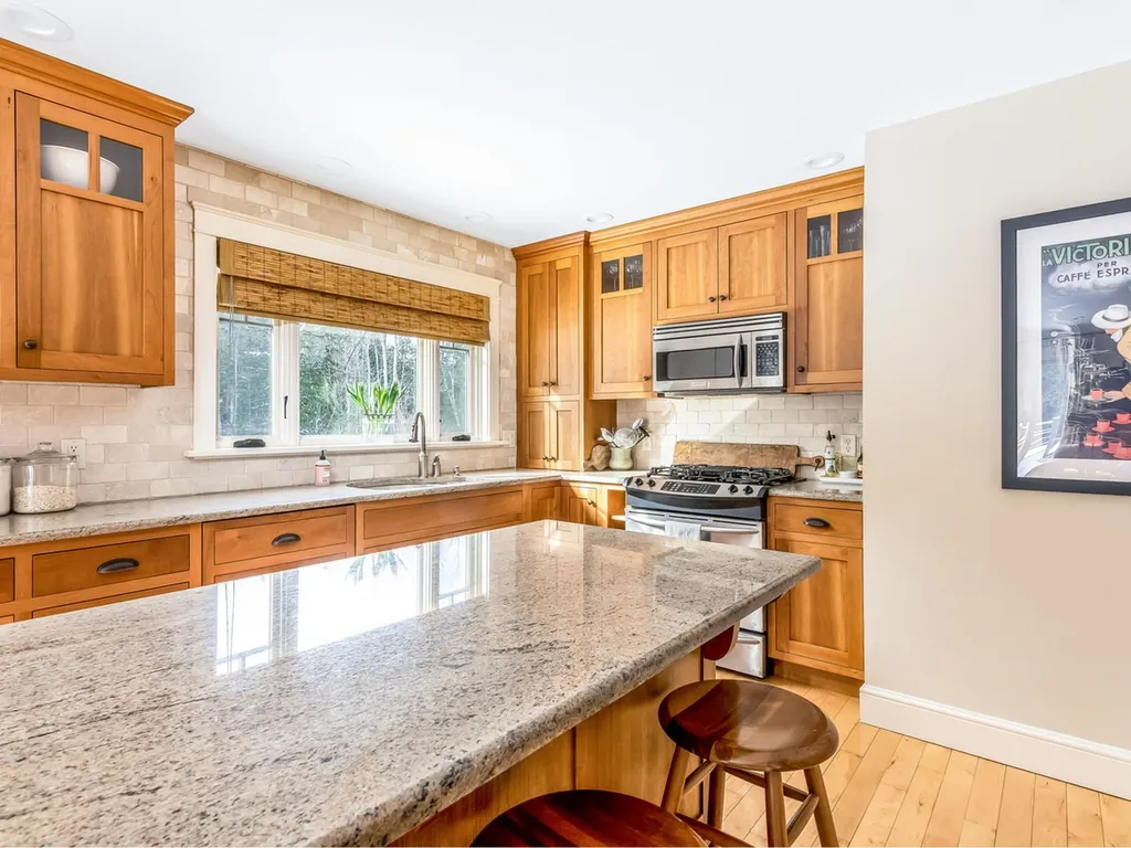 483 Isham Road Hinesburg VT 05461