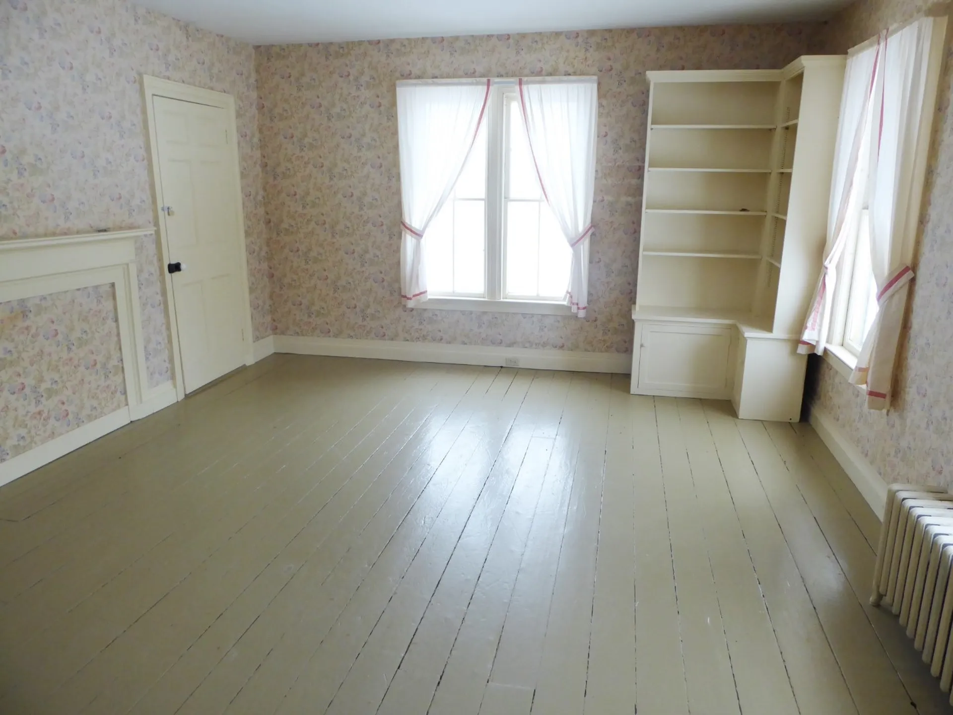 576 Sand Road Ferrisburgh VT 05456