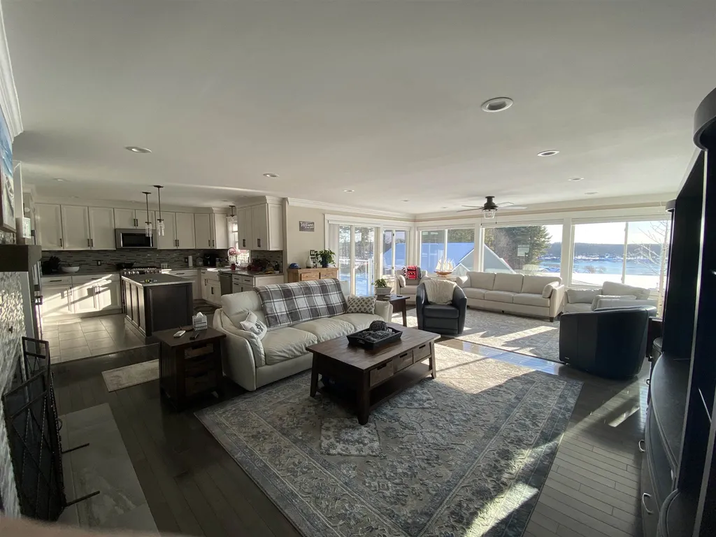 18 Fosters Drive Dover NH 03820