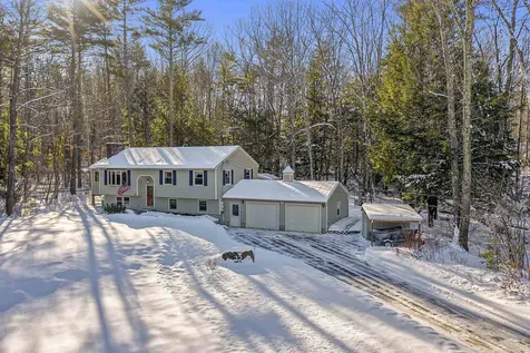 22 Evergreen Drive Goffstown NH 03045