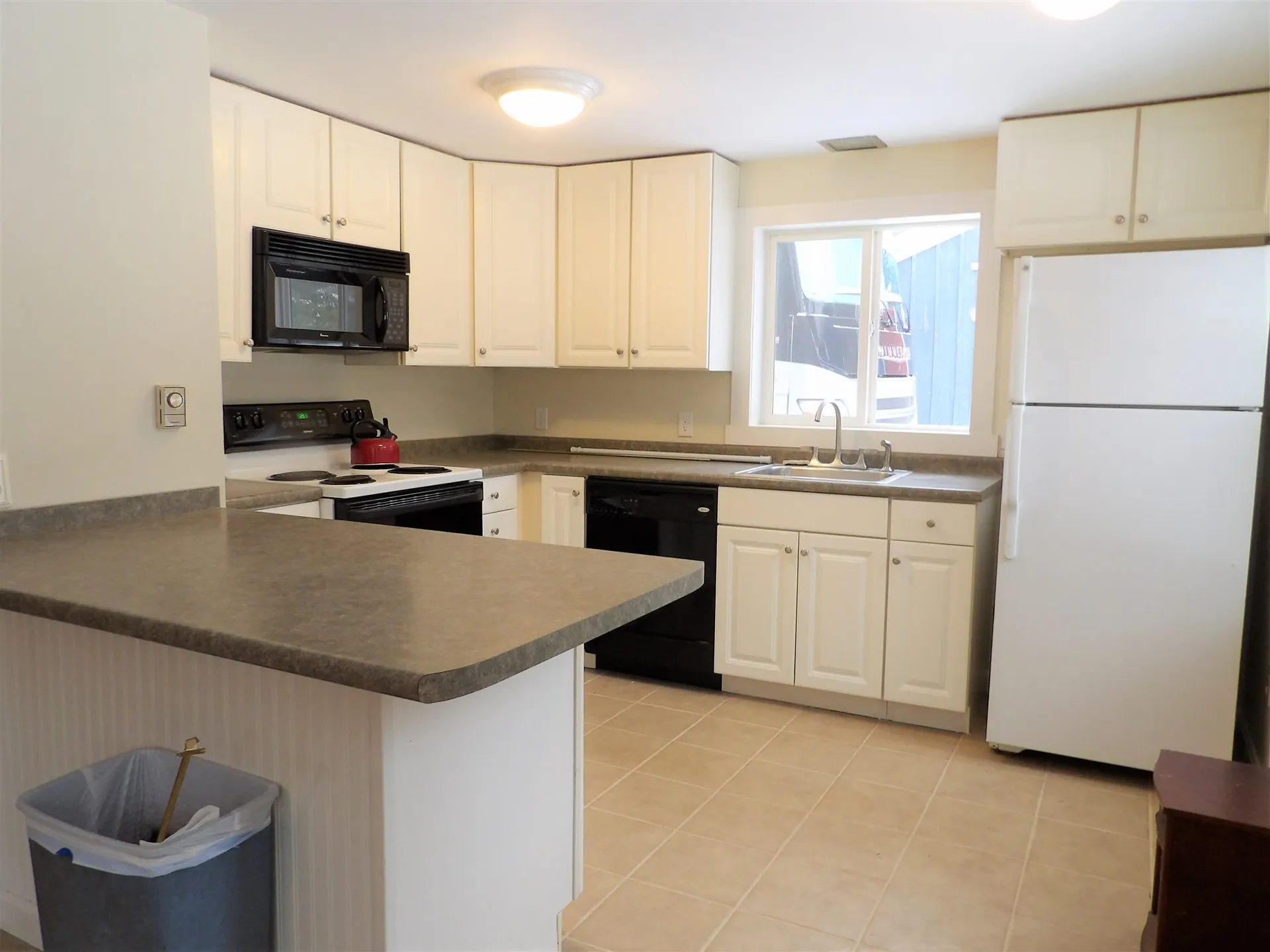 132 Oak Hill Road Northfield NH 03276