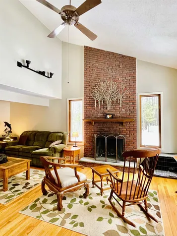 14 Temple Drive Litchfield NH 03052-2345