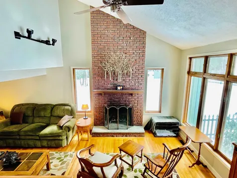 14 Temple Drive Litchfield NH 03052-2345
