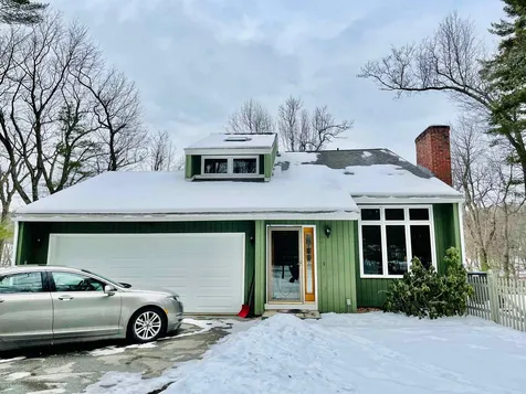 14 Temple Drive Litchfield NH 03052-2345