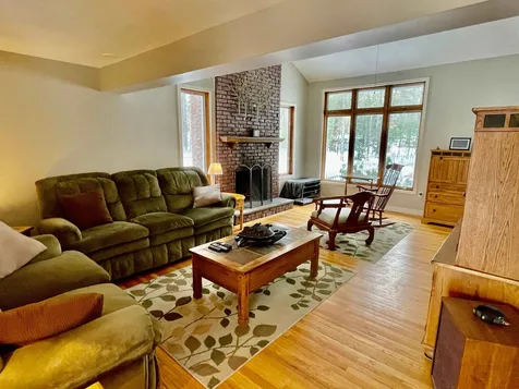 14 Temple Drive Litchfield NH 03052-2345