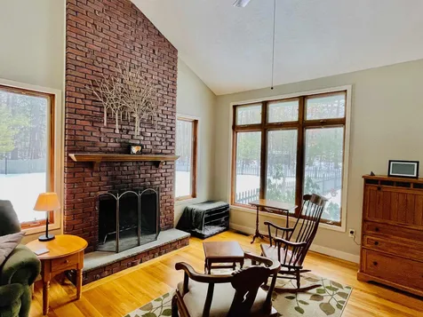 14 Temple Drive Litchfield NH 03052-2345