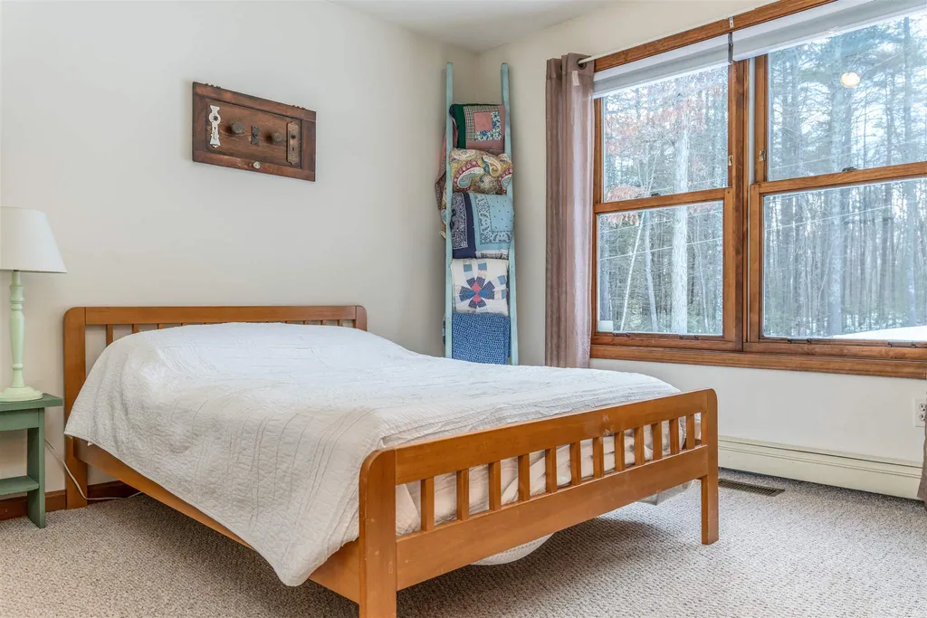 26 Jacob Lane Lee NH 03861