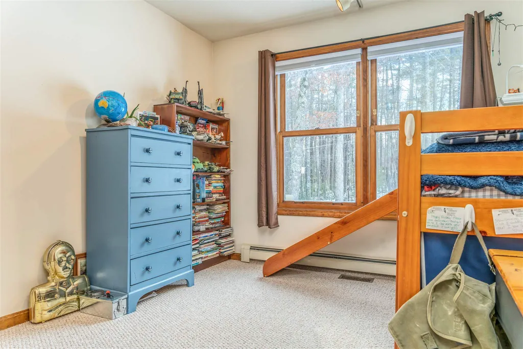 26 Jacob Lane Lee NH 03861