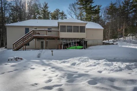 26 Jacob Lane Lee NH 03861