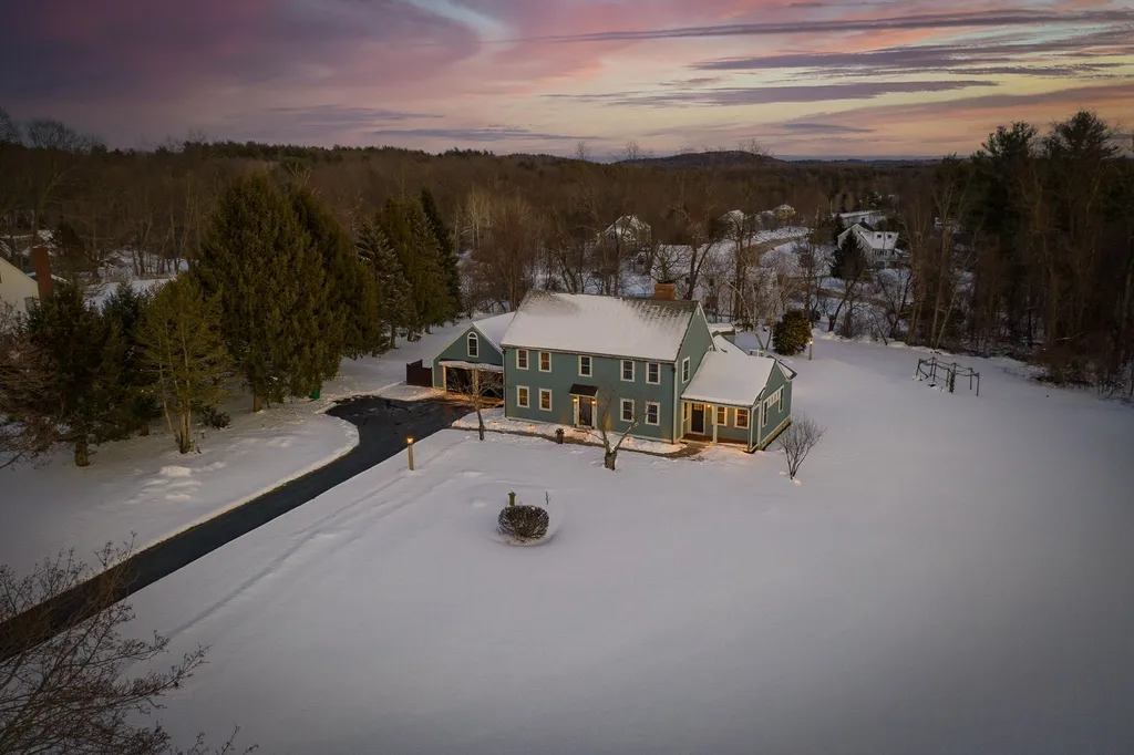 5 Red Gate Drive Kingston NH 03848