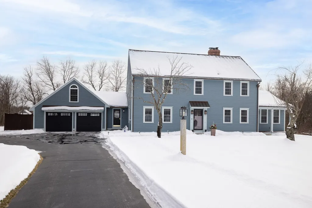 5 Red Gate Drive Kingston NH 03848