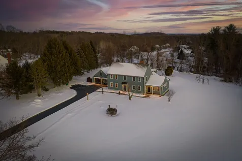 5 Red Gate Drive Kingston NH 03848