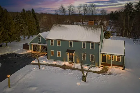 5 Red Gate Drive Kingston NH 03848