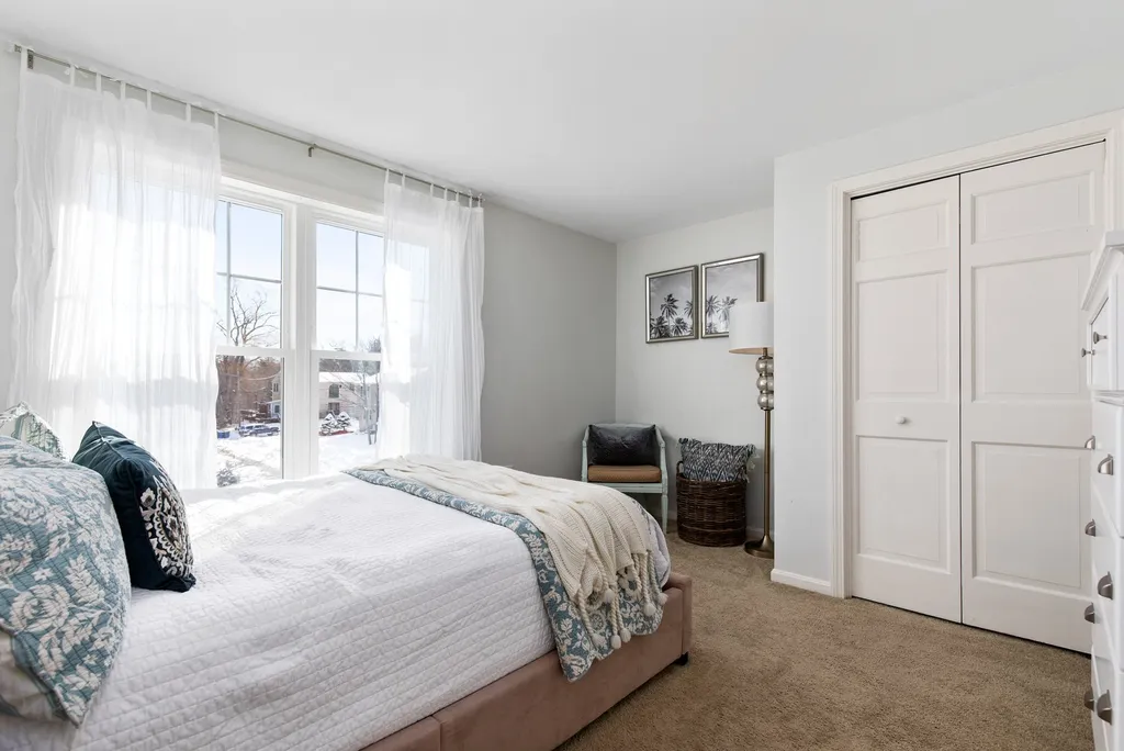179 Jones Avenue Portsmouth NH 03801