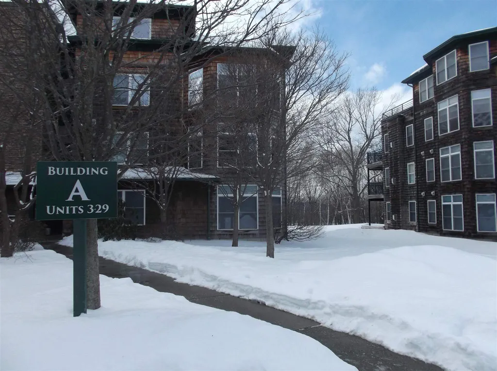 9 Claire Point Road Burlington VT 05408