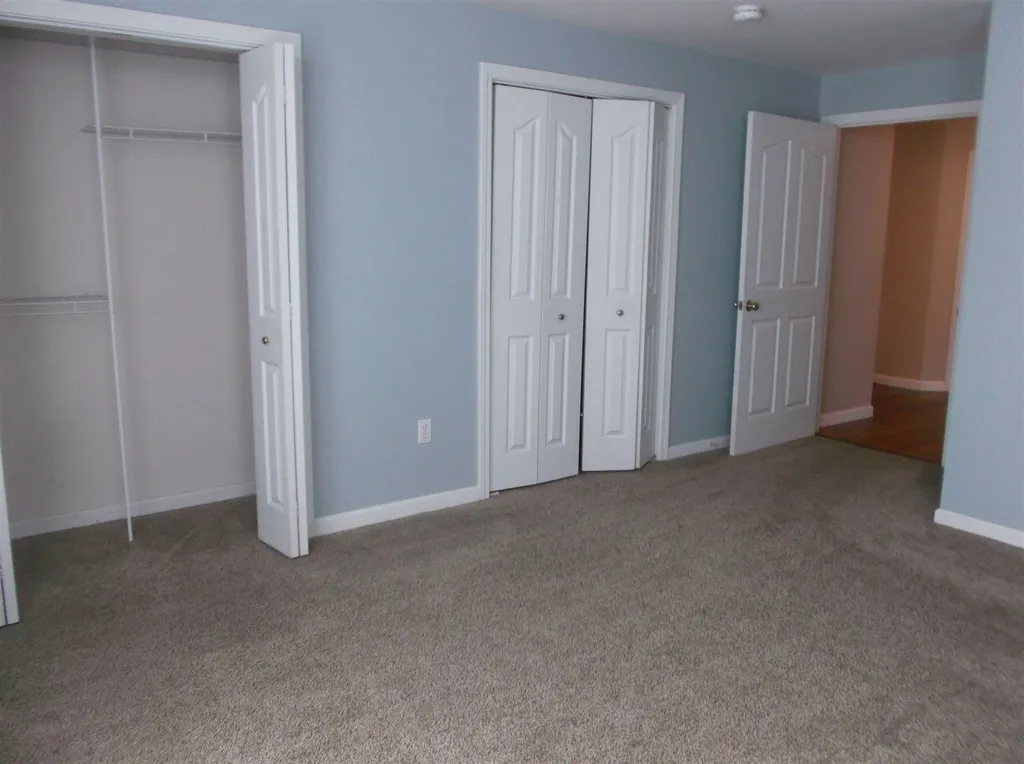 9 Claire Point Road Burlington VT 05408