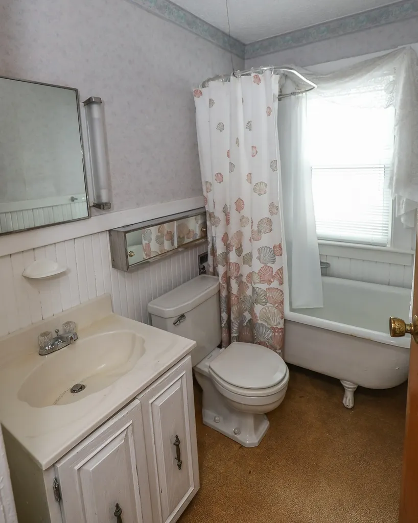 650 Lake Avenue Manchester NH 03103