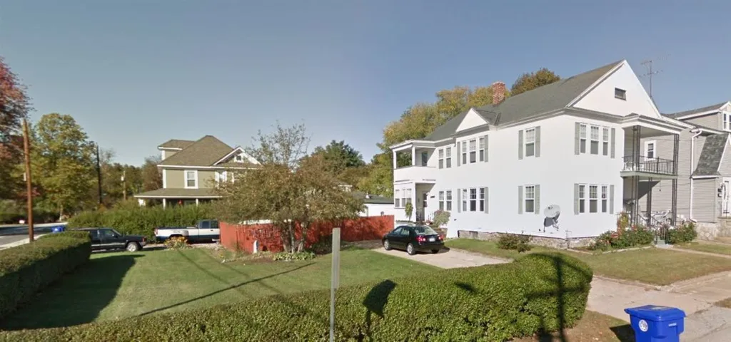 650 Lake Avenue Manchester NH 03103