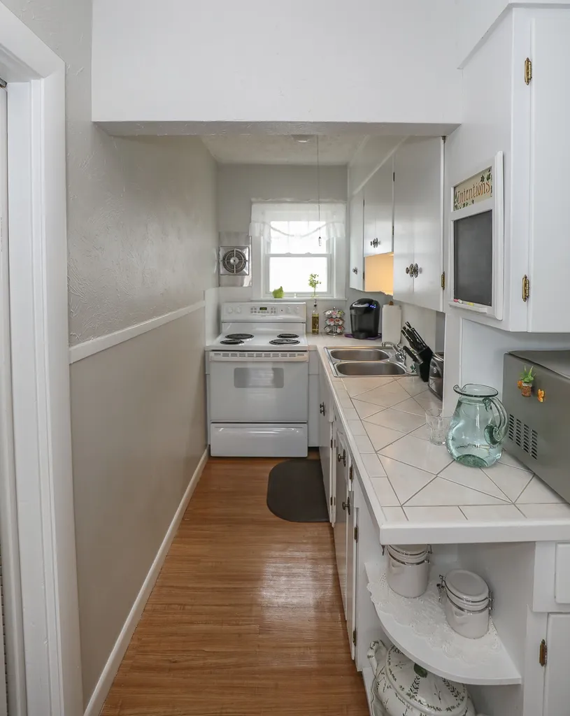 650 Lake Avenue Manchester NH 03103
