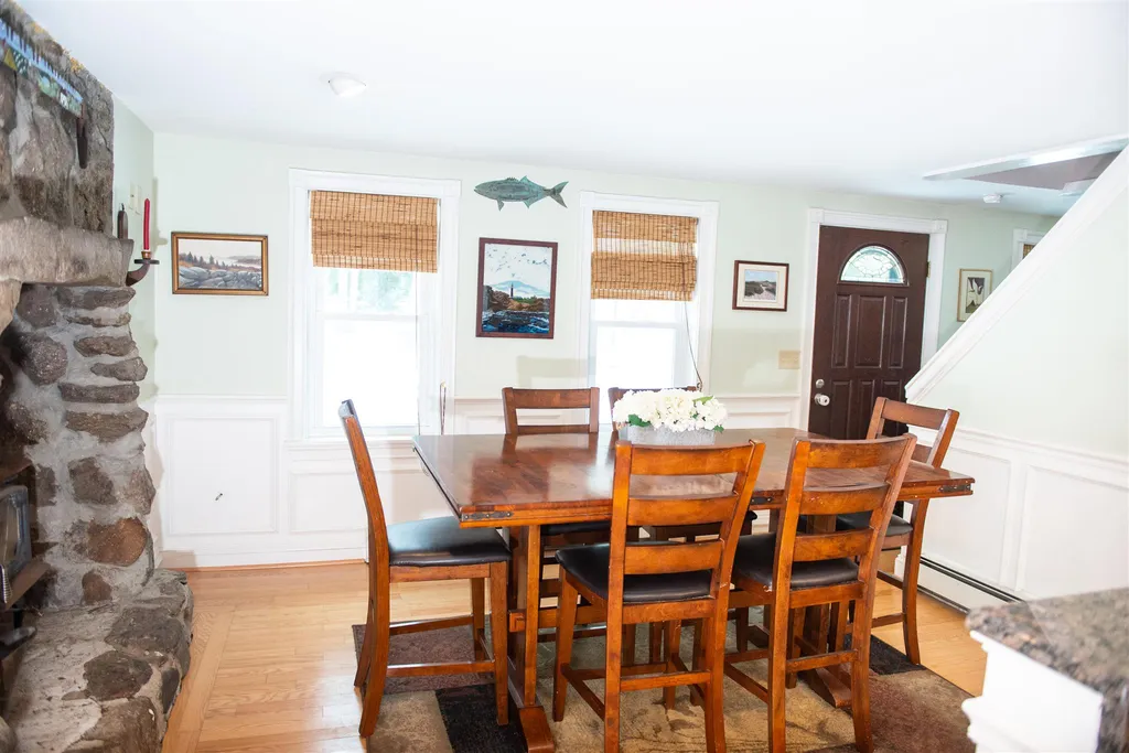 92 Harvey Lake Road Northwood NH 03261