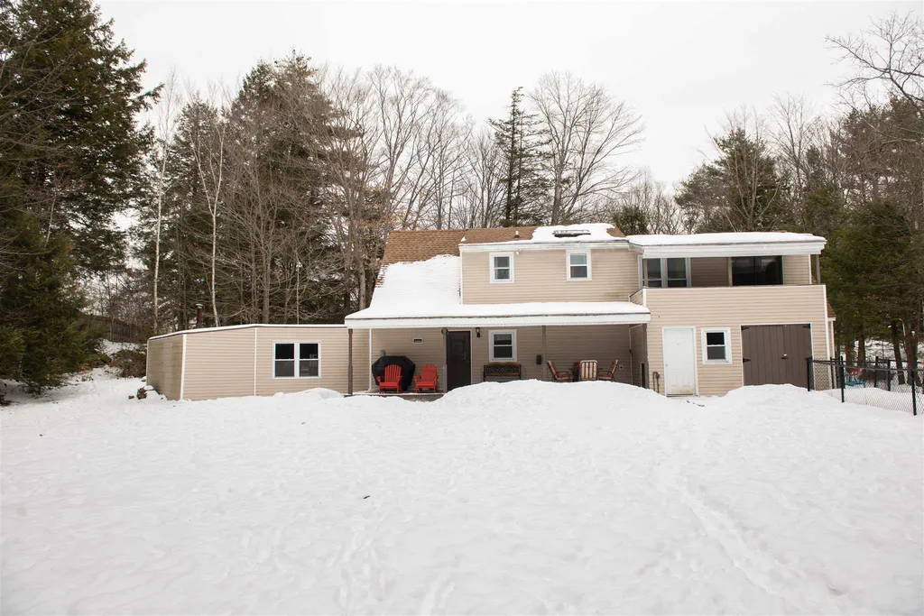 92 Harvey Lake Road Northwood NH 03261