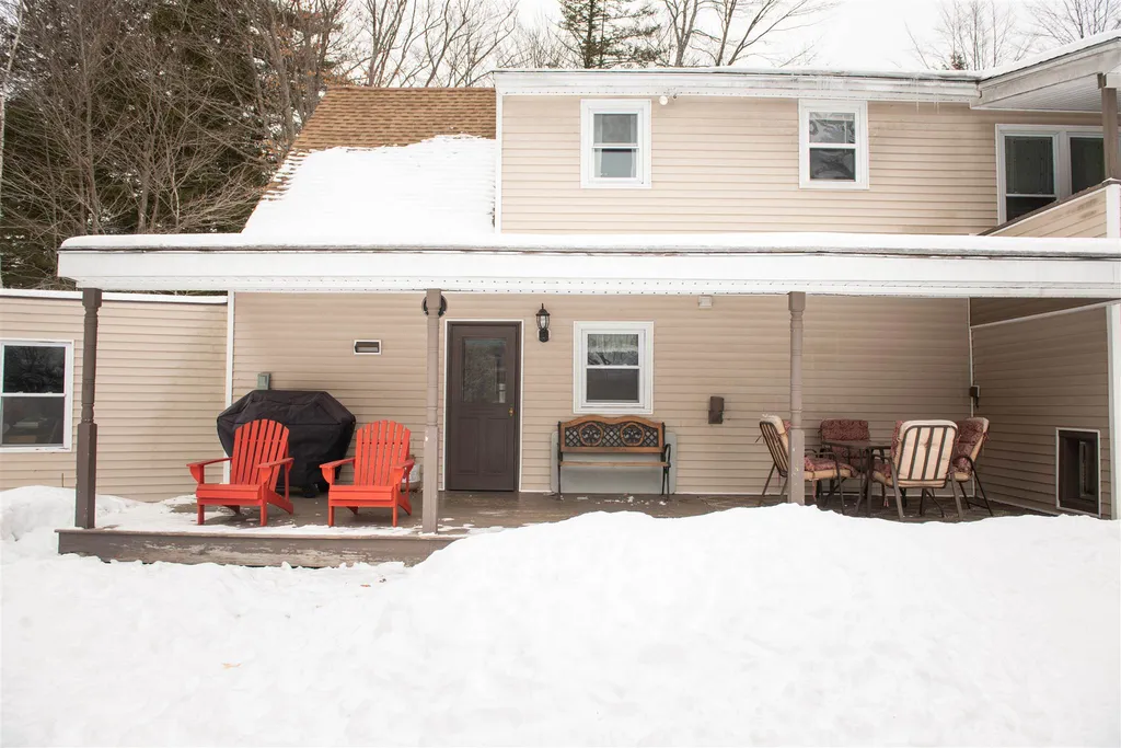 92 Harvey Lake Road Northwood NH 03261
