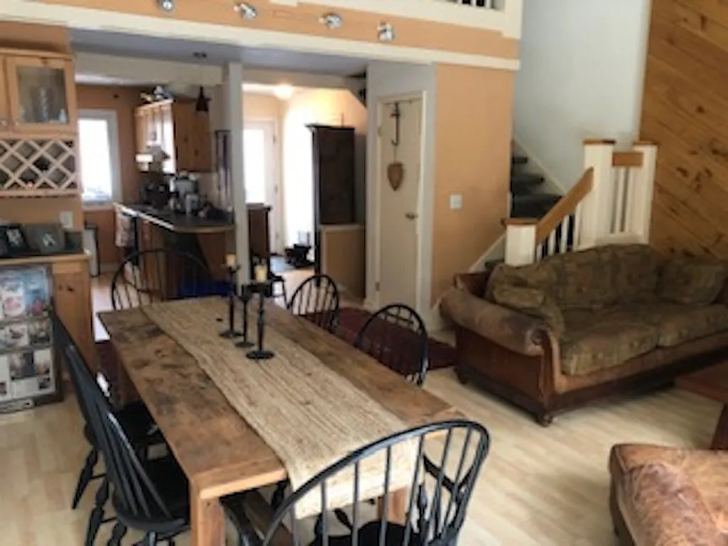 105 Williams Lane Hartford VT 05059
