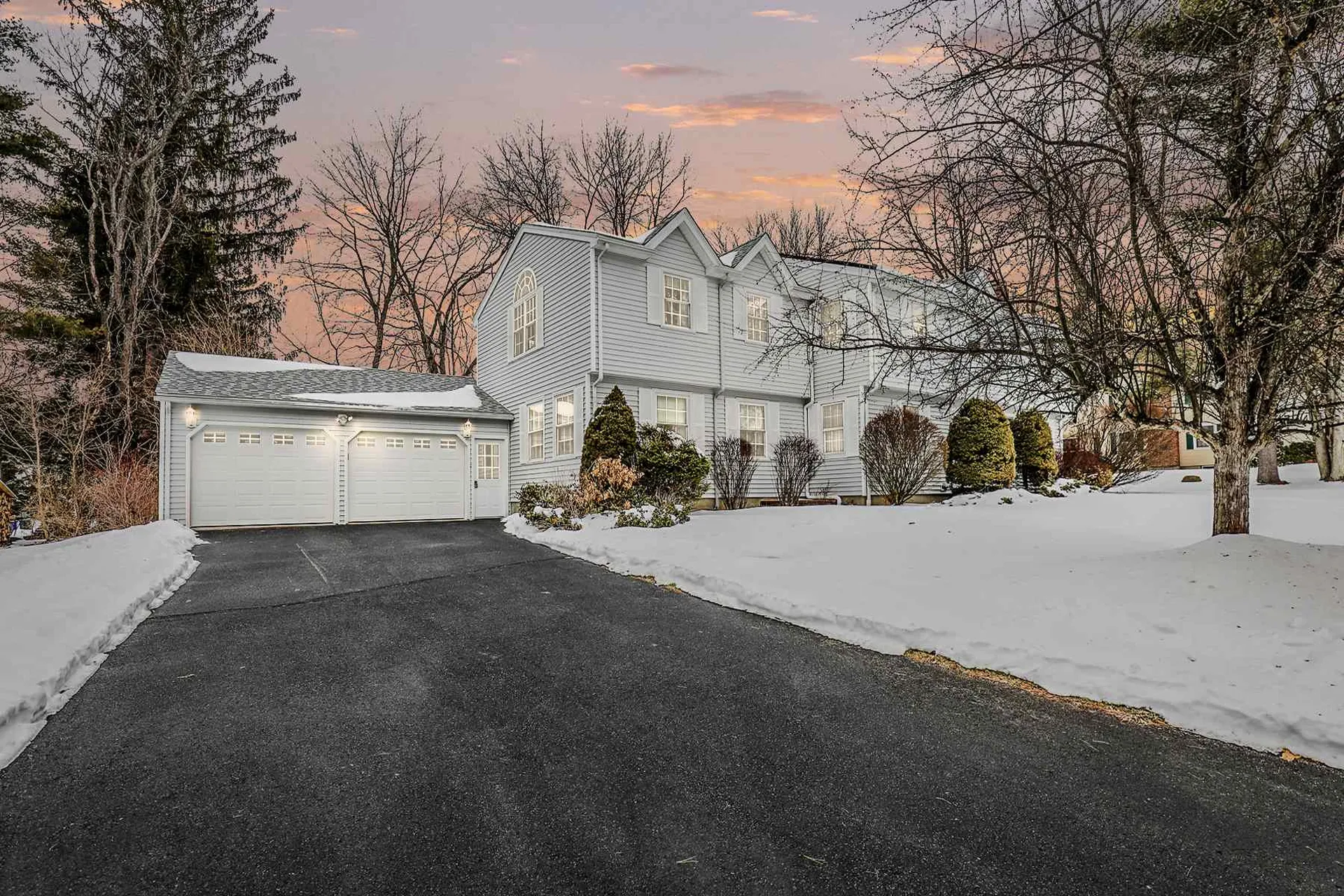 110 N Bend Drive Manchester NH 03104