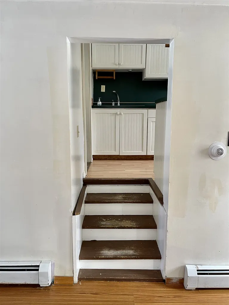 1052 1054 Goose Pond Road Canaan NH 03741