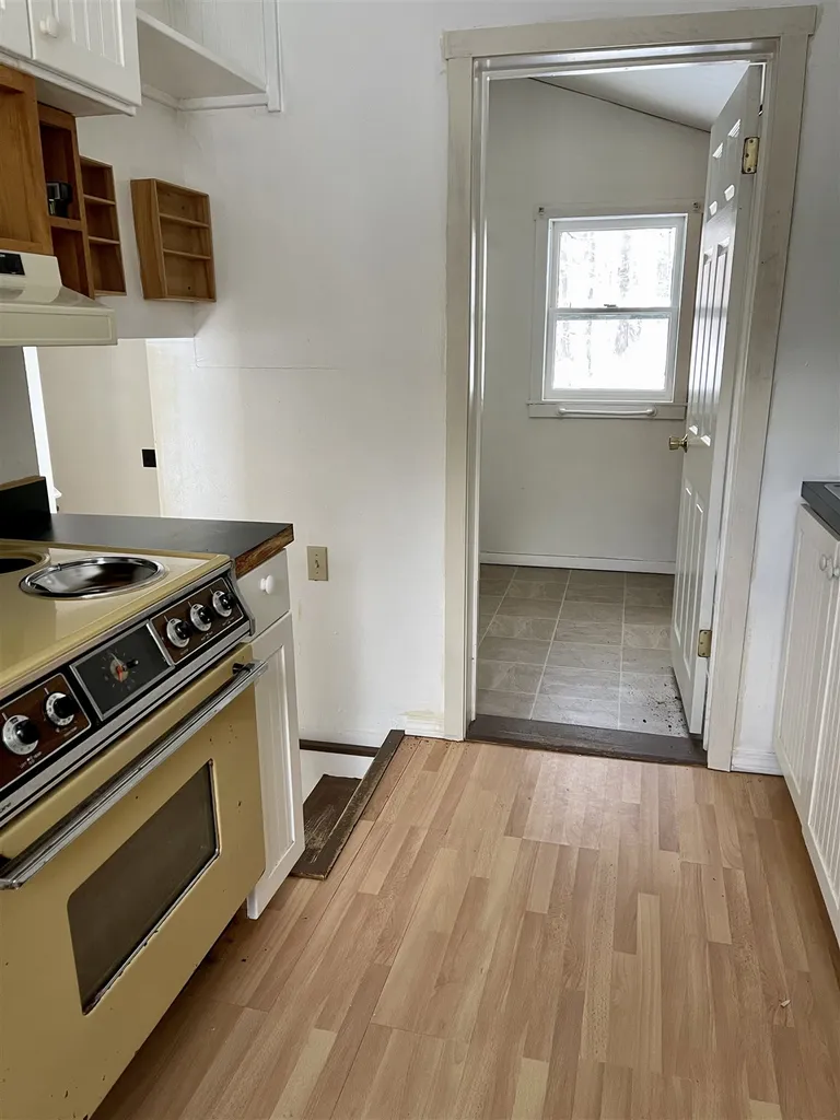 1052 1054 Goose Pond Road Canaan NH 03741