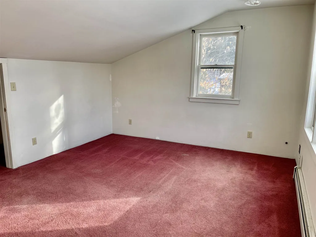 1052 1054 Goose Pond Road Canaan NH 03741