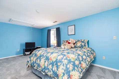 35 Hampton Towne Estate Hampton NH 03842