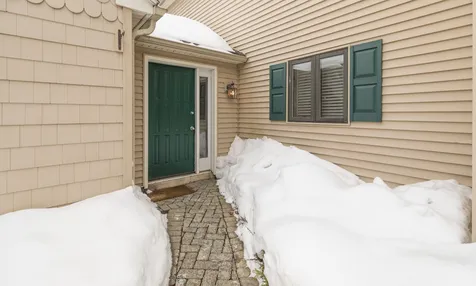 35 Hampton Towne Estate Hampton NH 03842