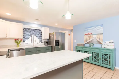 35 Hampton Towne Estate Hampton NH 03842