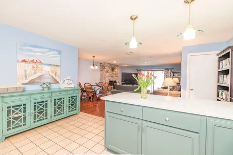 35 Hampton Towne Estate Hampton NH 03842