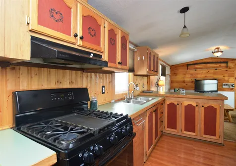 279 Penny Lane Shelburne VT 05482