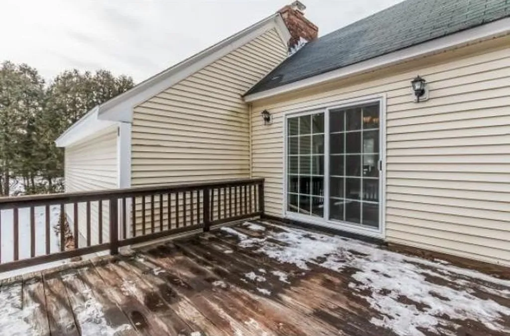 129 Lowell Road Windham NH 03087