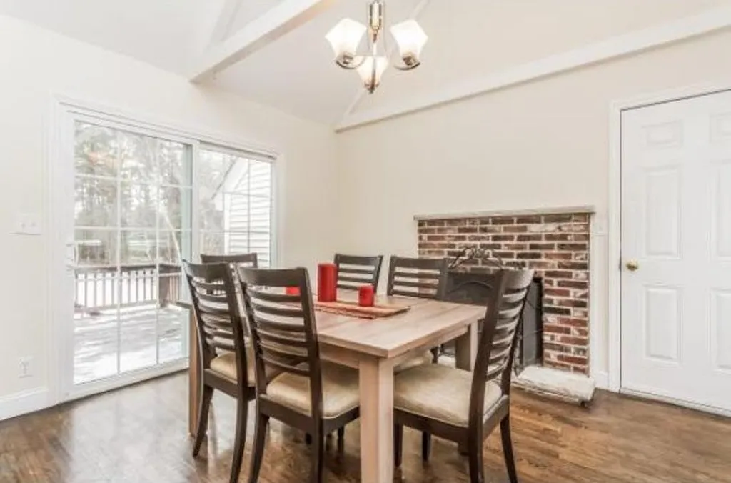 129 Lowell Road Windham NH 03087