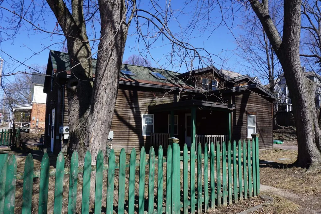 280 South Winooski Avenue Burlington VT 05401