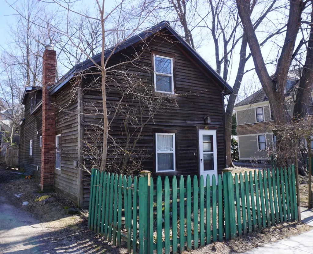 280 South Winooski Avenue Burlington VT 05401