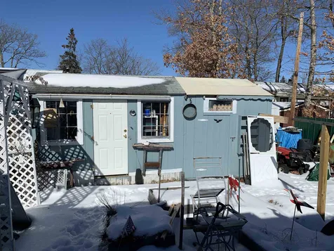 8 Riley Avenue Rochester NH 03867