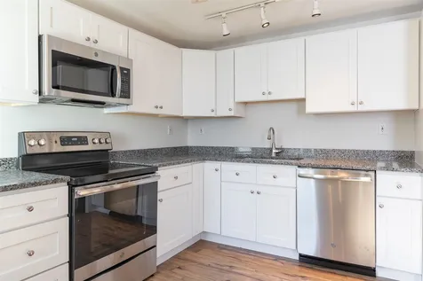 57 Mcdonough Street Portsmouth NH 03801