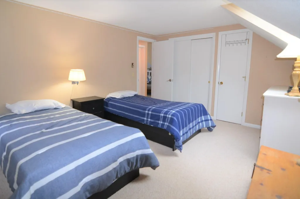 77 Pleasant Drive Grantham NH 03753