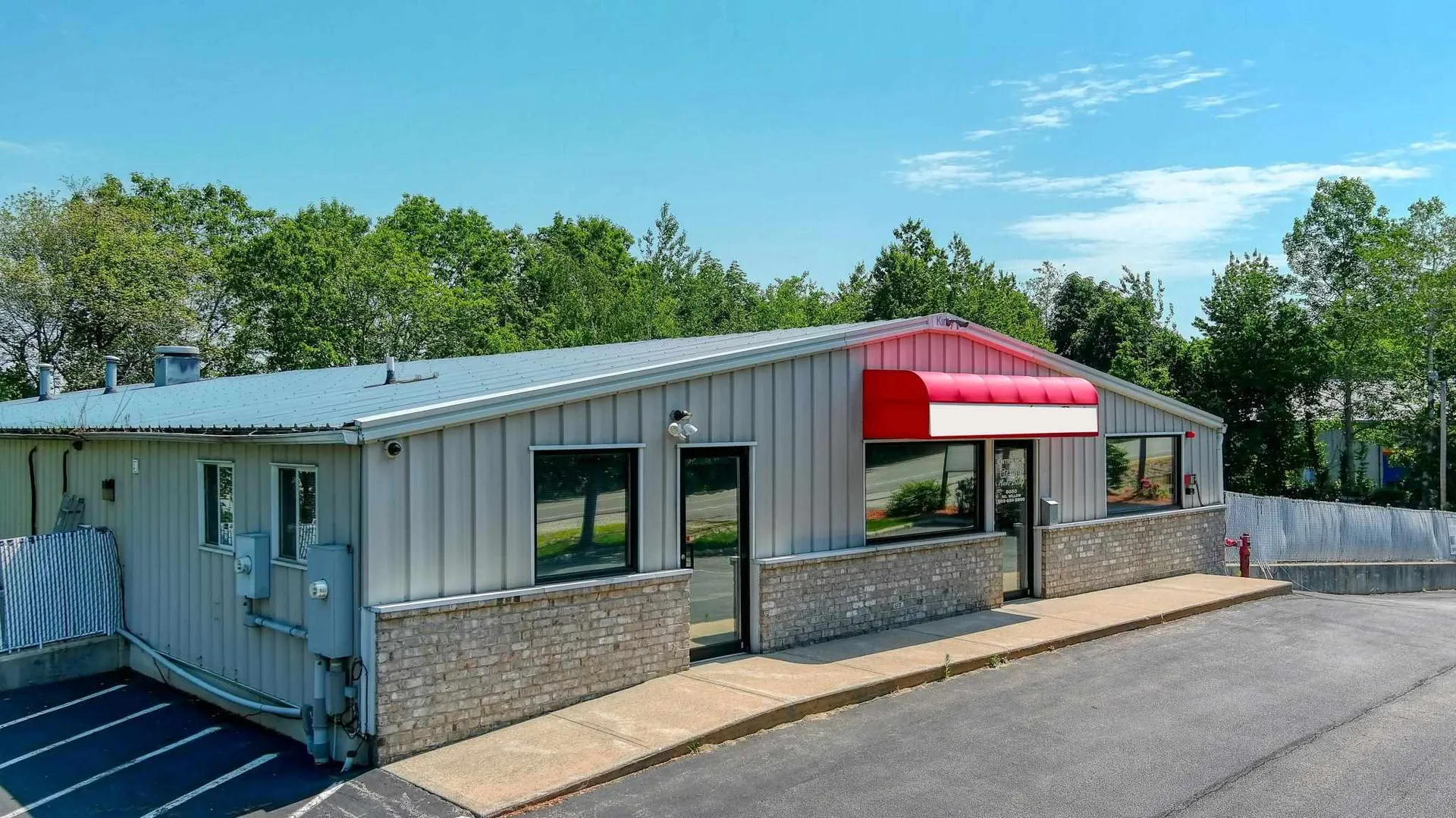 8050 S Willow Street Manchester NH 03103