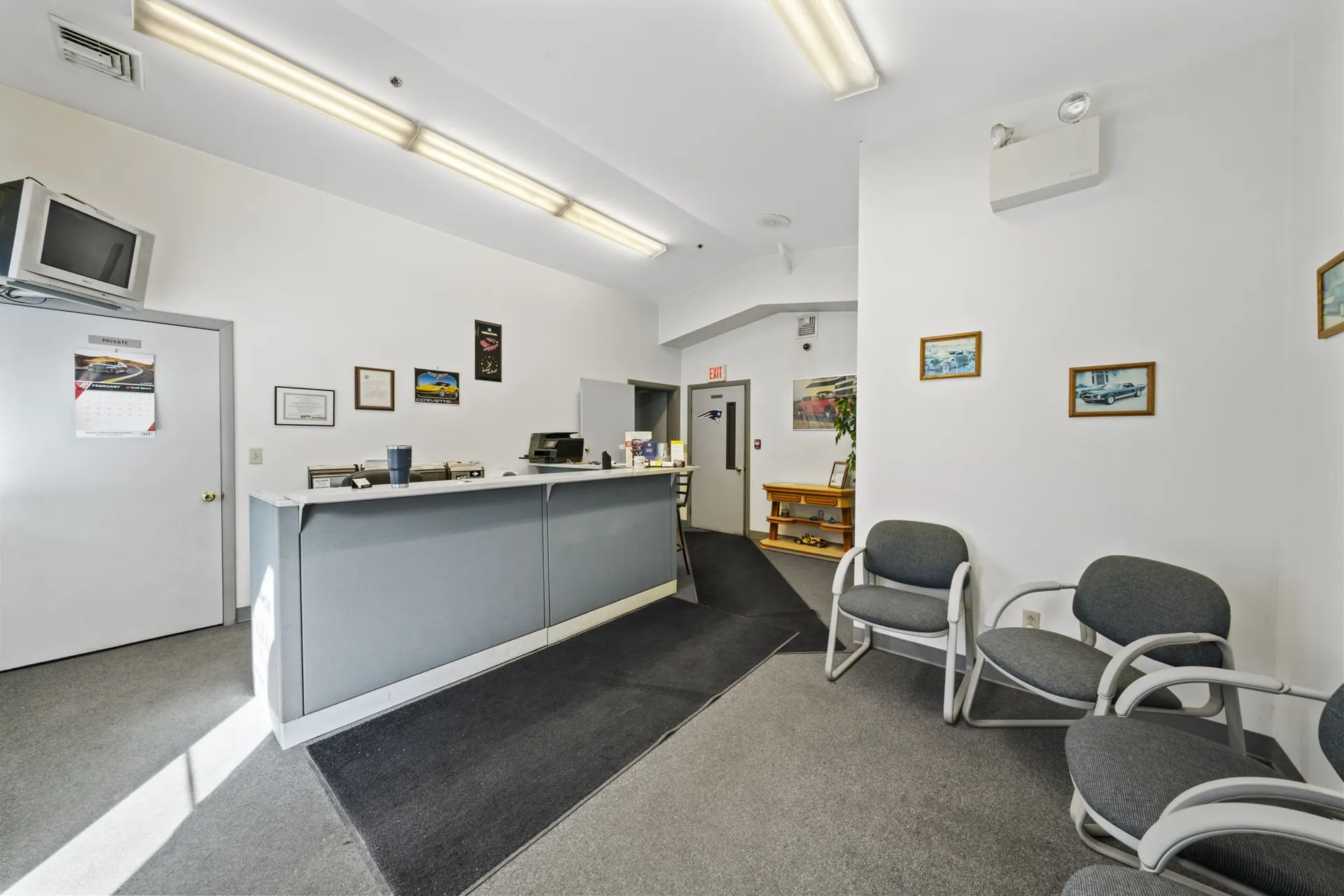 8050 S Willow Street Manchester NH 03103