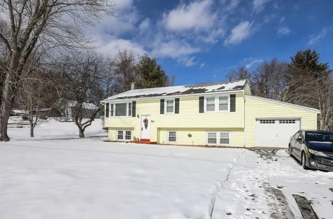 21 Old Stage Road Hinsdale NH 03451