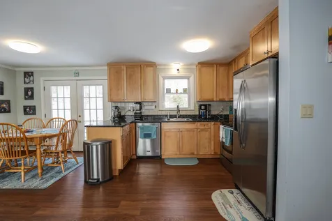 21 Old Stage Road Hinsdale NH 03451